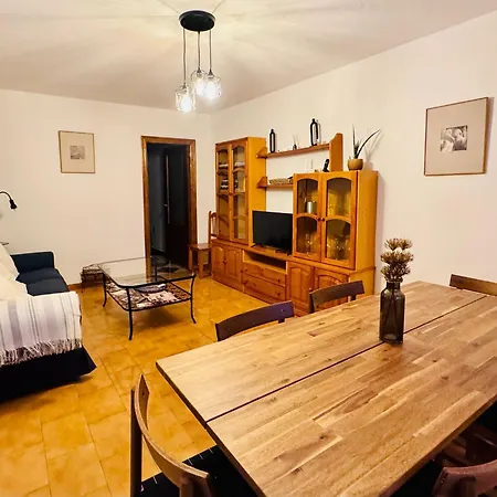 Casa Mirasierra * Fuentes De Leon